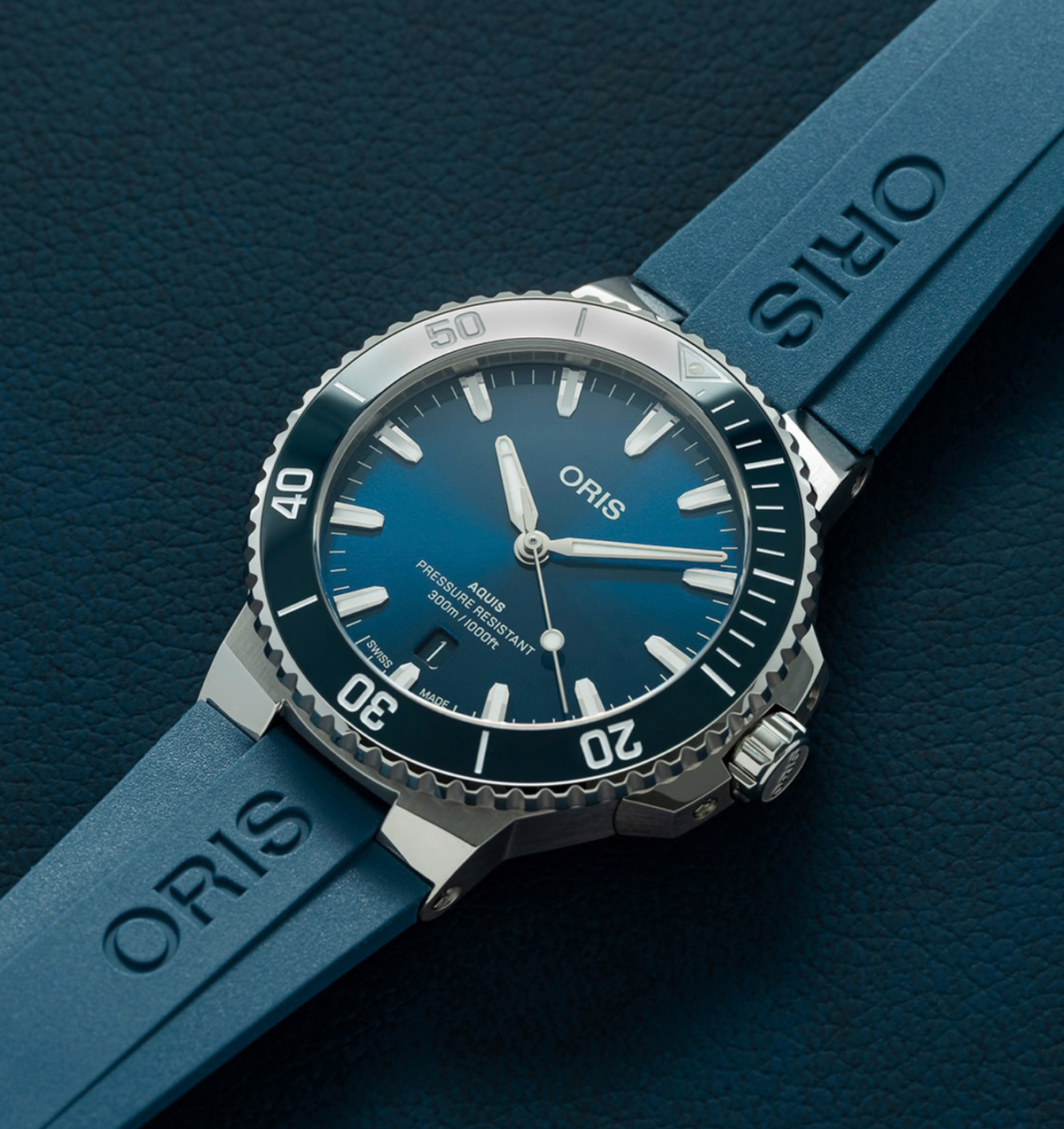 01 733 7787 4135-07 4 22 35FC Oris-Aquis Date, Dial:Blue, Strap: Caoutchouc Blue
