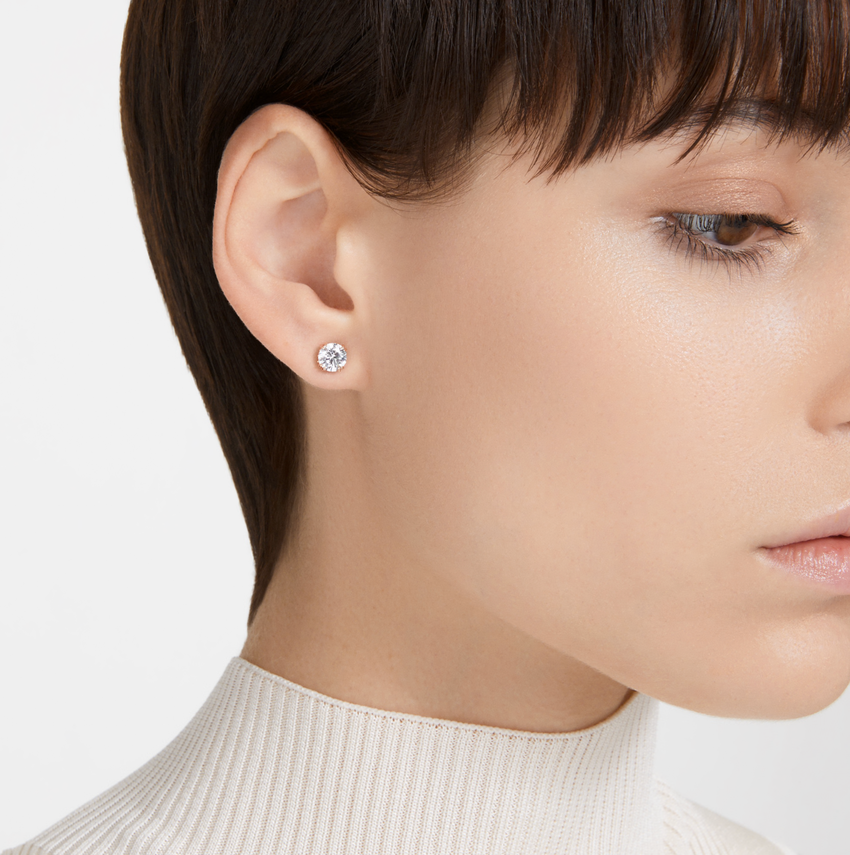 5638801 Stilla stud earrings Round cut, White, 18K rose gold finish