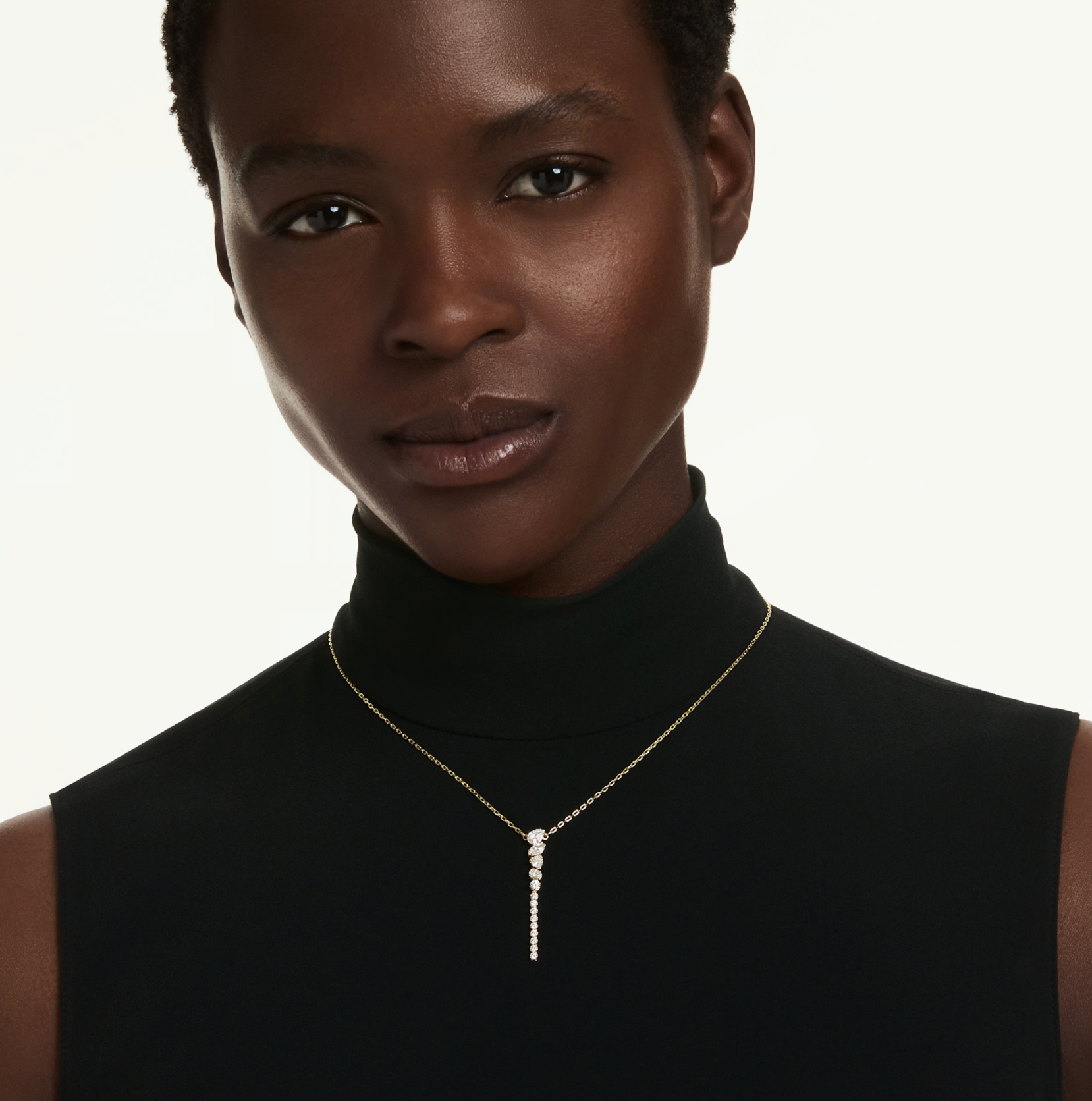 5747997 Mesmera Y necklace Mixed cuts, White, 18K gold finish