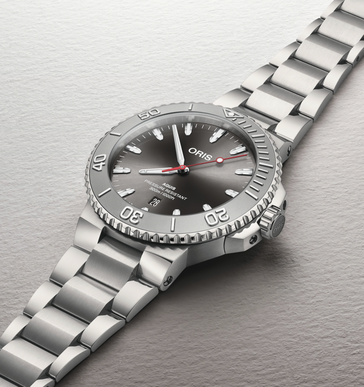 01 733 7789 4153-07 8 23 04PEB Oris Aquis Date - Dial: Grey, Strap: MB steel polished