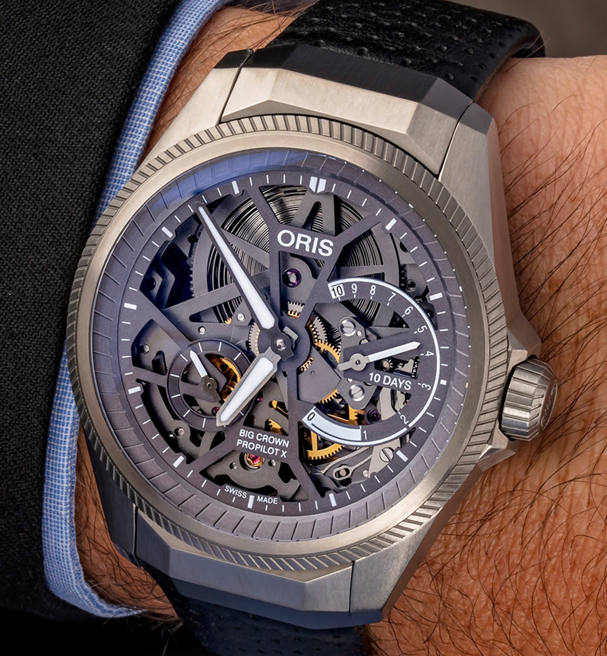 01 115 7759 7153-Set5 22 04TLC Oris BC ProPilot X Cal. 115 - Dial: Grey, Strap: Leather