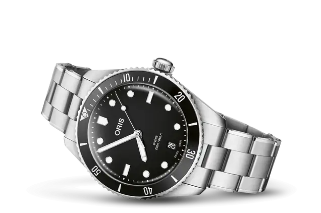 Oris Divers Date-Dial: Black,Metallbracelet steel serial no:4125988