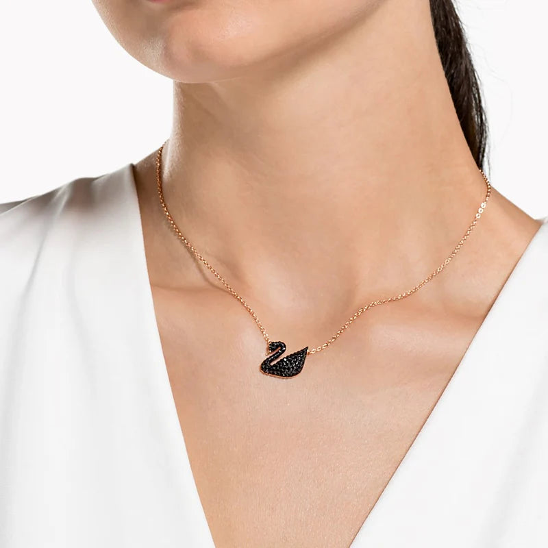 5204134 ICONIC SWAN:PEND JET/ROS