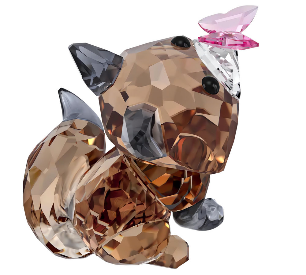 5701250 Idyllia Fox and Butterfly