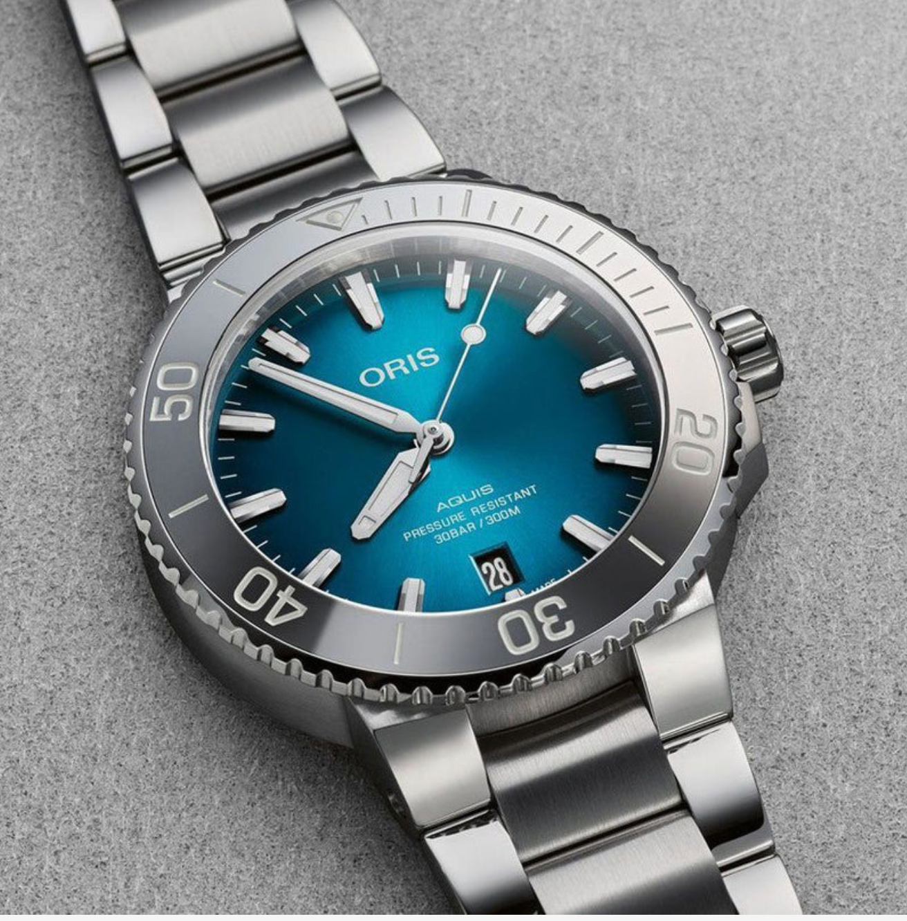 01 733 7732 4155-07 8 21 05PEB Oris Acquis Date-Blue Dial