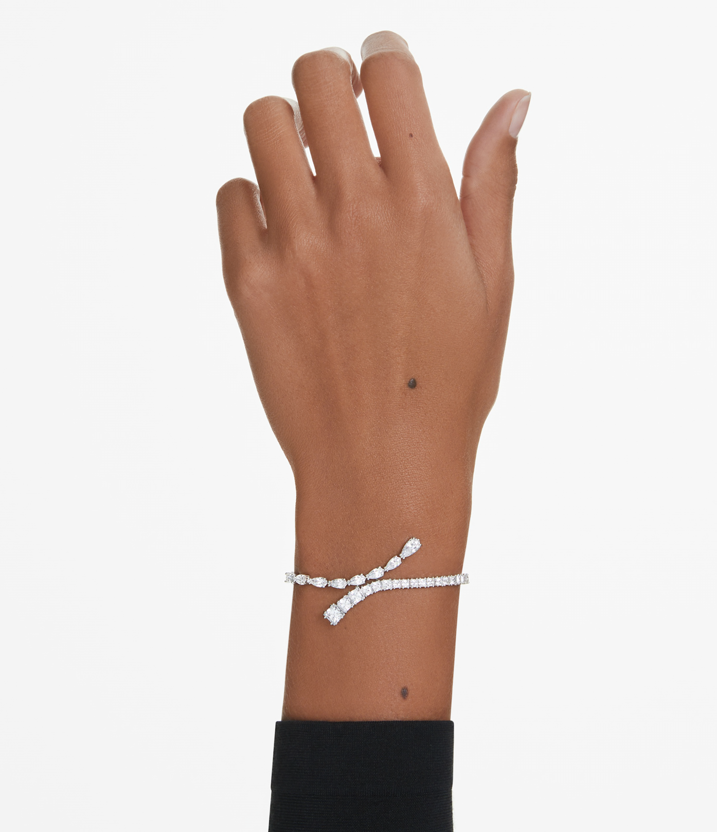 5693154 MATRIX:BRACELET WHITE/RHS M