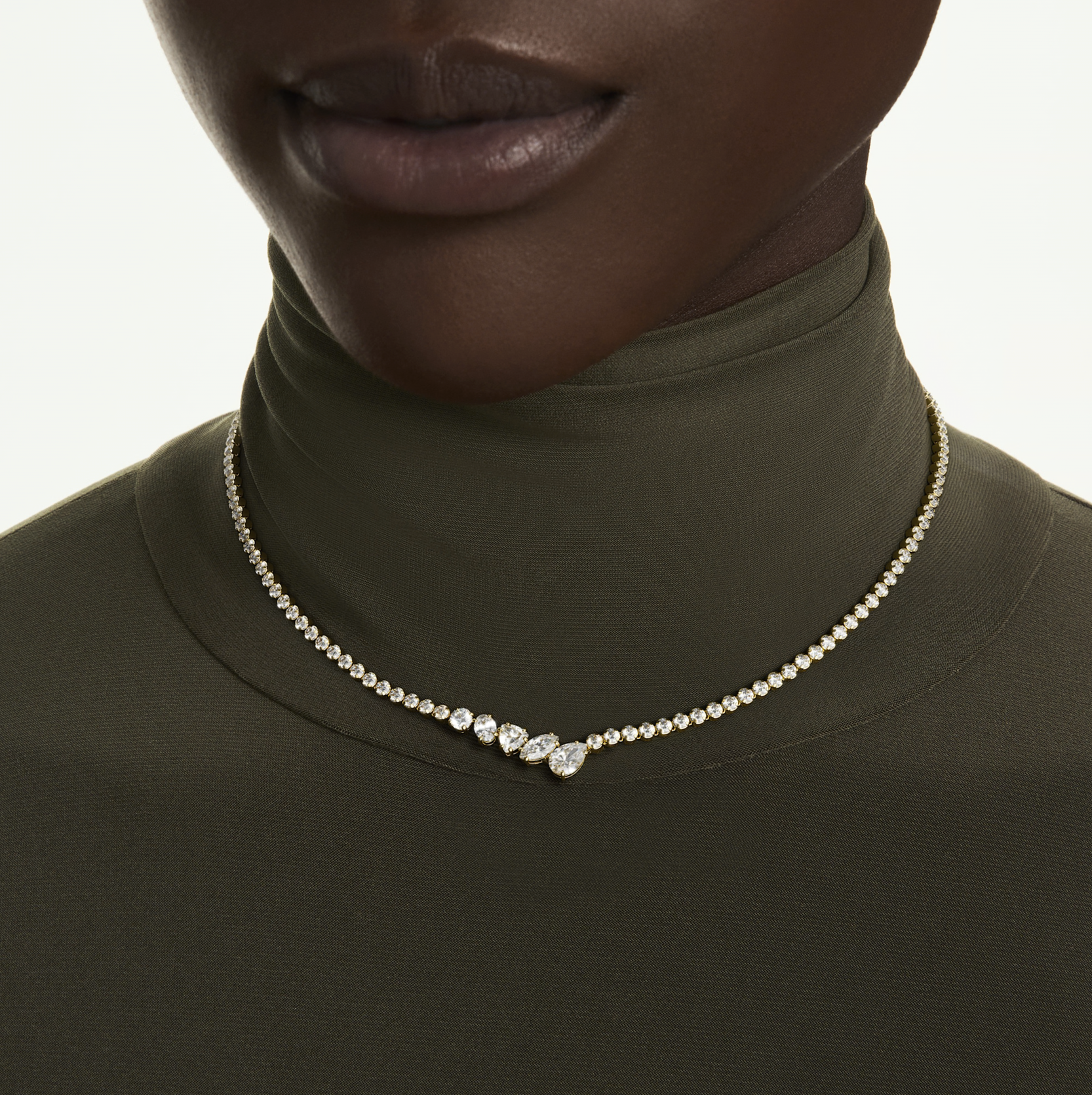 5747931 Mesmera necklace Mixed cuts, White, 18K gold finish