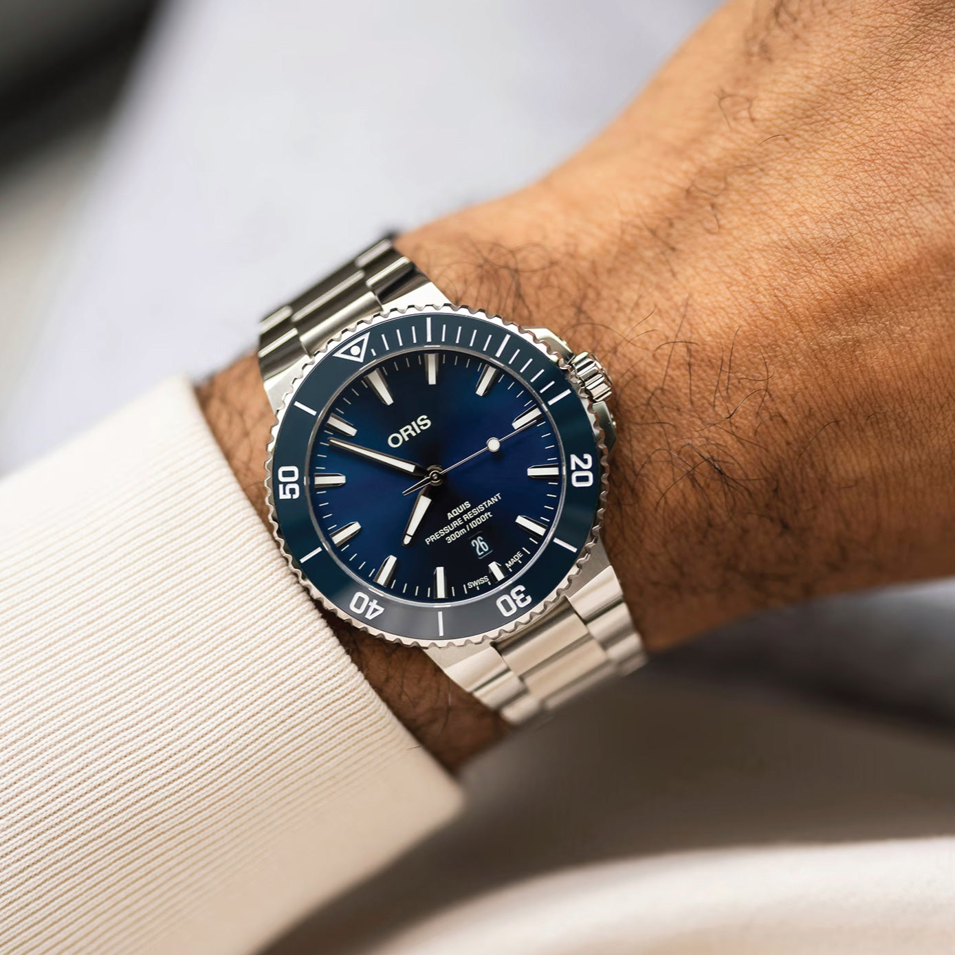 Oris-Aquis Date, Dial:Blue, Strap: MB steel polished