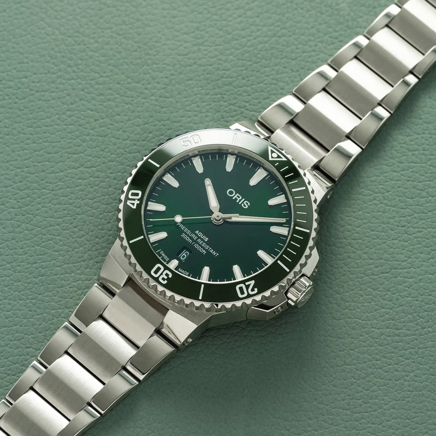 Oris-Aquis Date, Dial:Green, Strap: MB steel polished