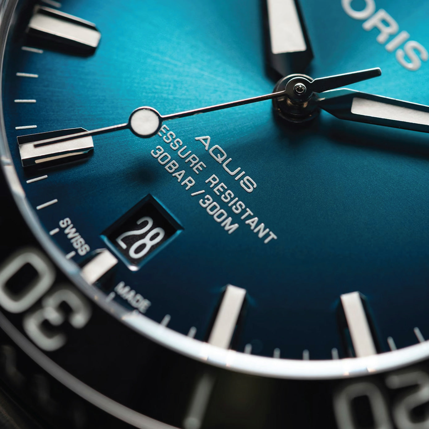 Oris Acquis Date-Blue Dial