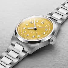 Oris Big Crown Pointer Date - Dial: Yellow, arab num, Strap: MB