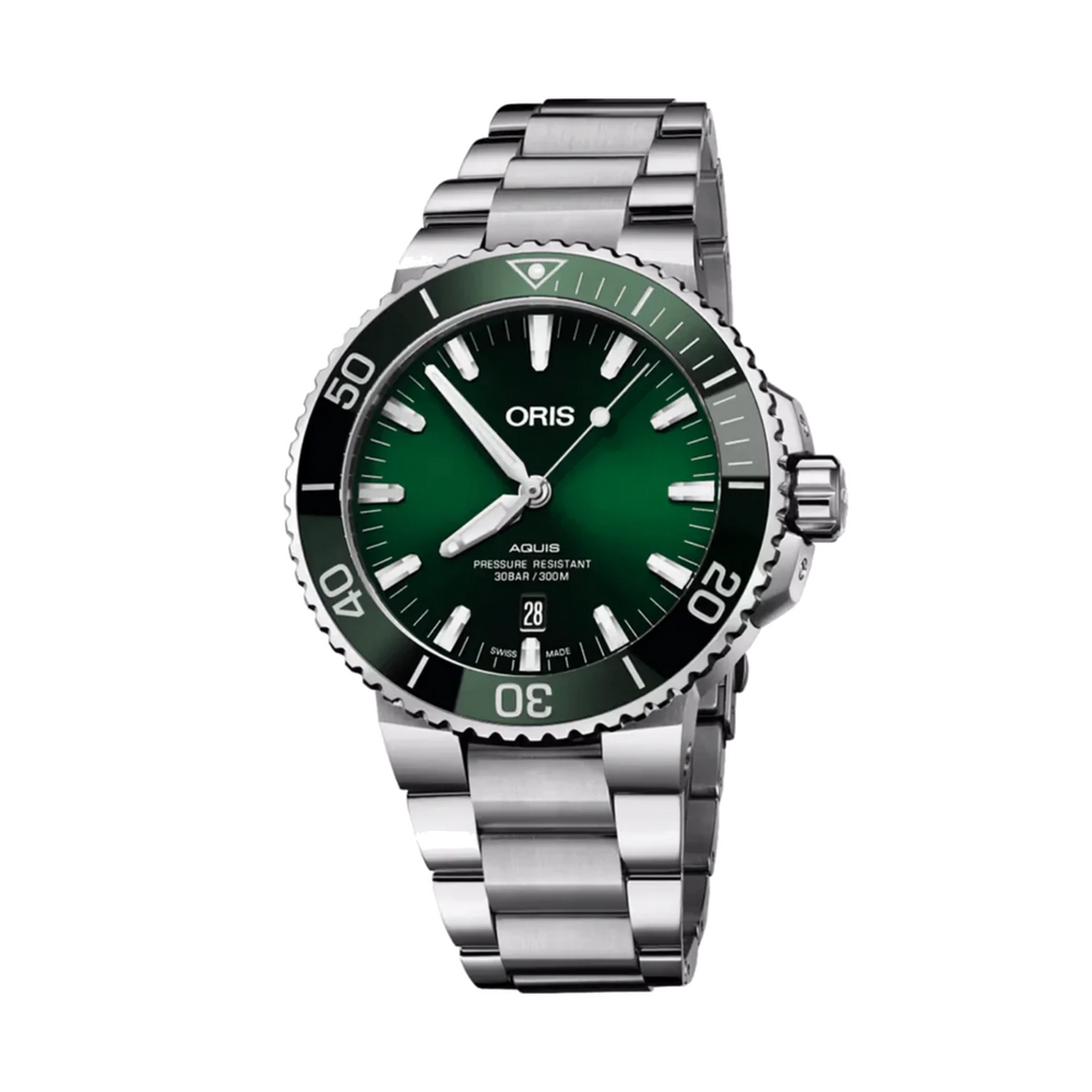 01 733 7789 4157-07 8 23 04PEB AQUIS DATE GREEN DIAL