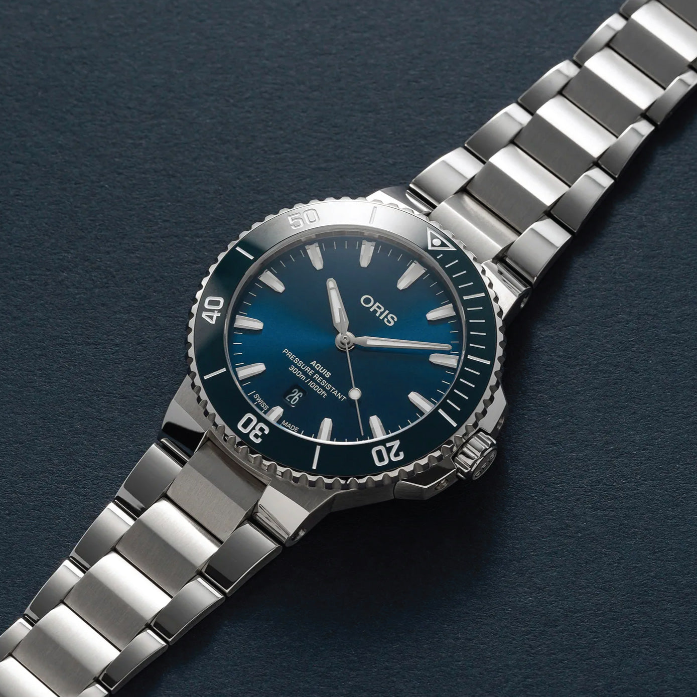 Oris-Aquis Date, Dial:Blue, Strap: MB steel polished